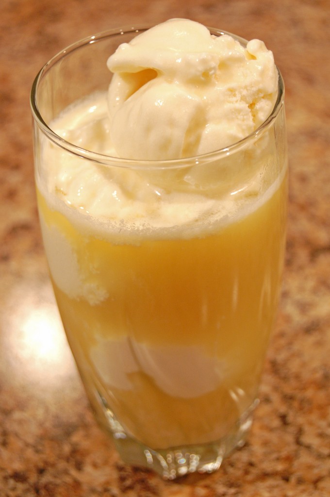 Dole Whip Float - Eat at Home