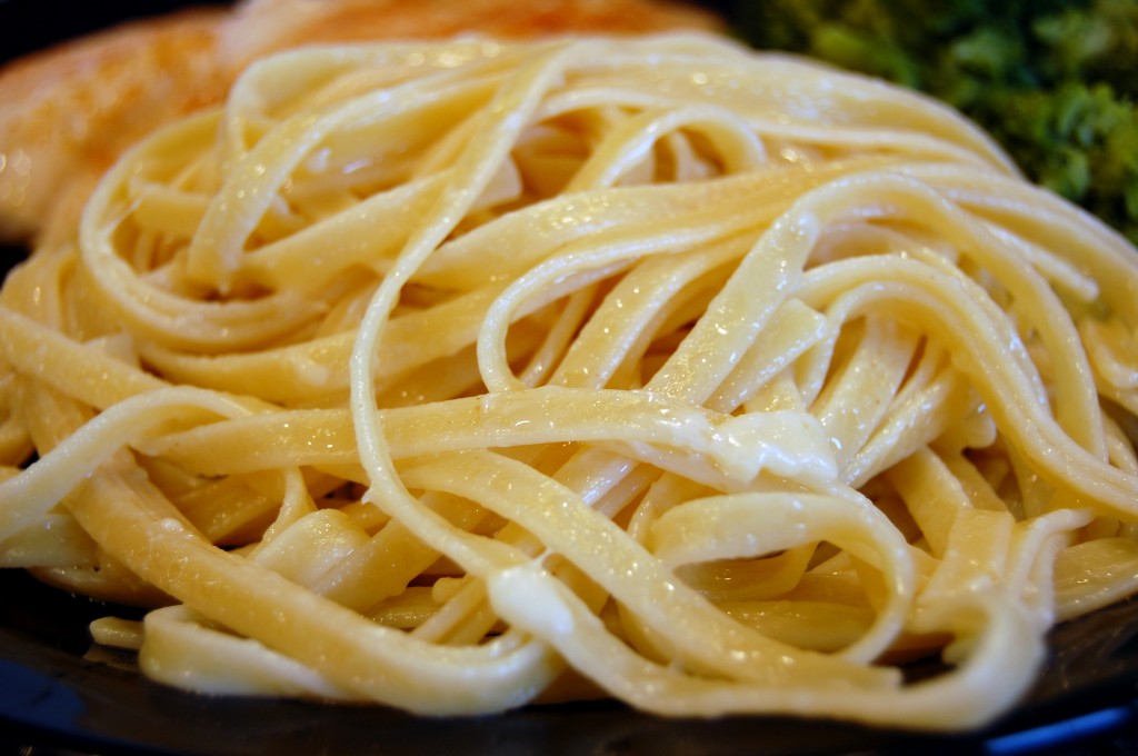 Parmesan Fettucini - Eat at Home