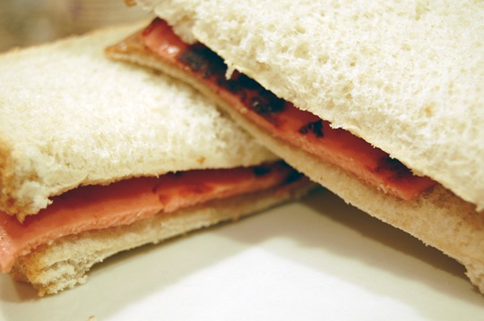 fried baloney sandwich