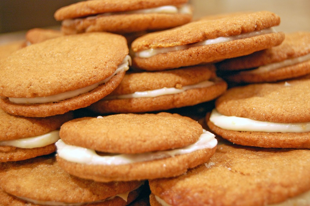 gingersnap sandwich cookies done close