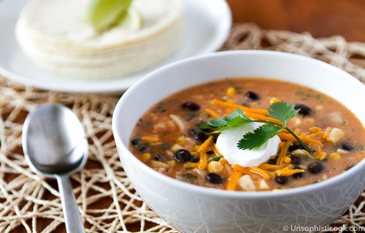 Easy-Chicken-Tortilla-Soup-Slow-Cooker