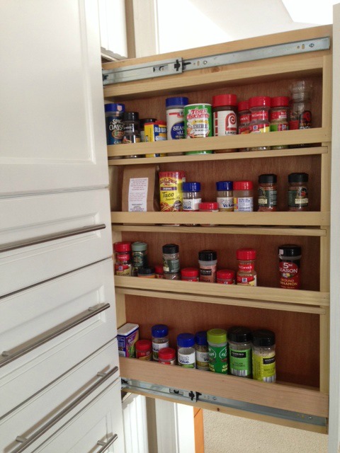 pantry right spice open